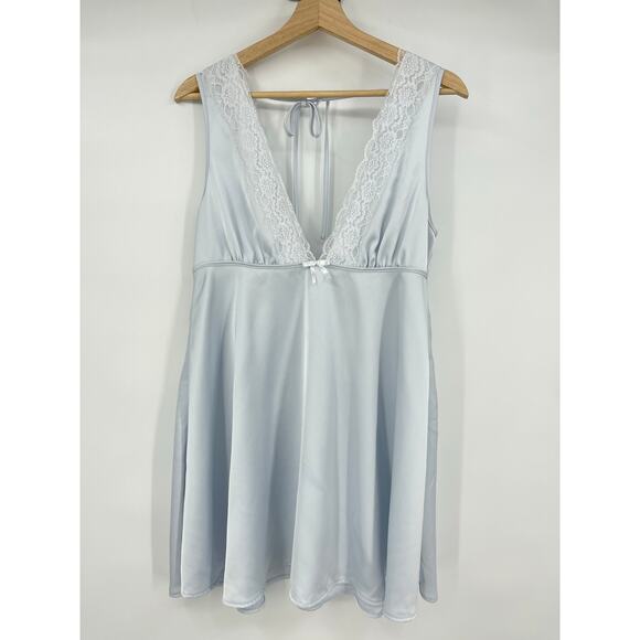 MAJORELLE | Libbie Mini Dress in Light Blue Babydoll Lace Trim Satin Coquette M - Picture 3 of 8